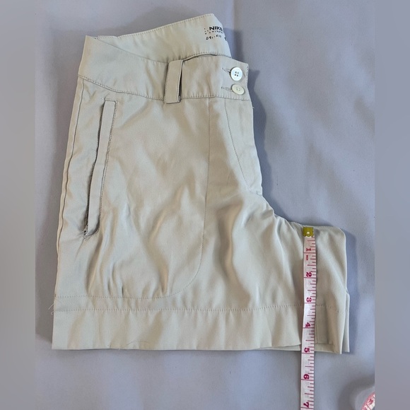 Nike Golf‎ Women's Dri-Fit 5" Shorts Size 4 Ivory With Pockets - Picture 6 of 9